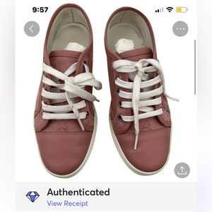 Gucci Authentic Sneakers